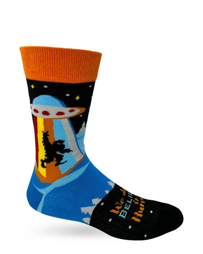 Fabdaz - We Don't Believe in Humans Men's Novelty Crew Socks
