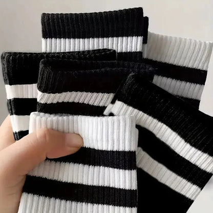 6/10/15/20 Pairs Men Casual Black White Striped Socks