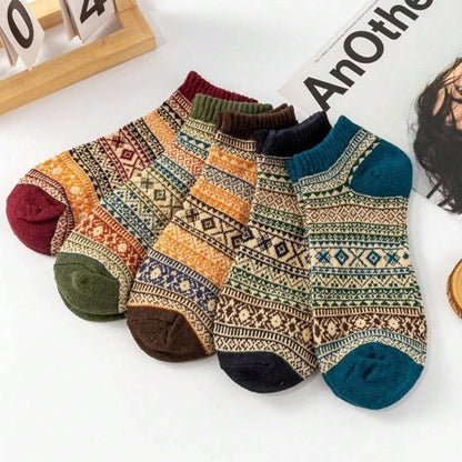 Womens Autumn Winter Knit Socks 5 Pairs Polyester Elastane Casual