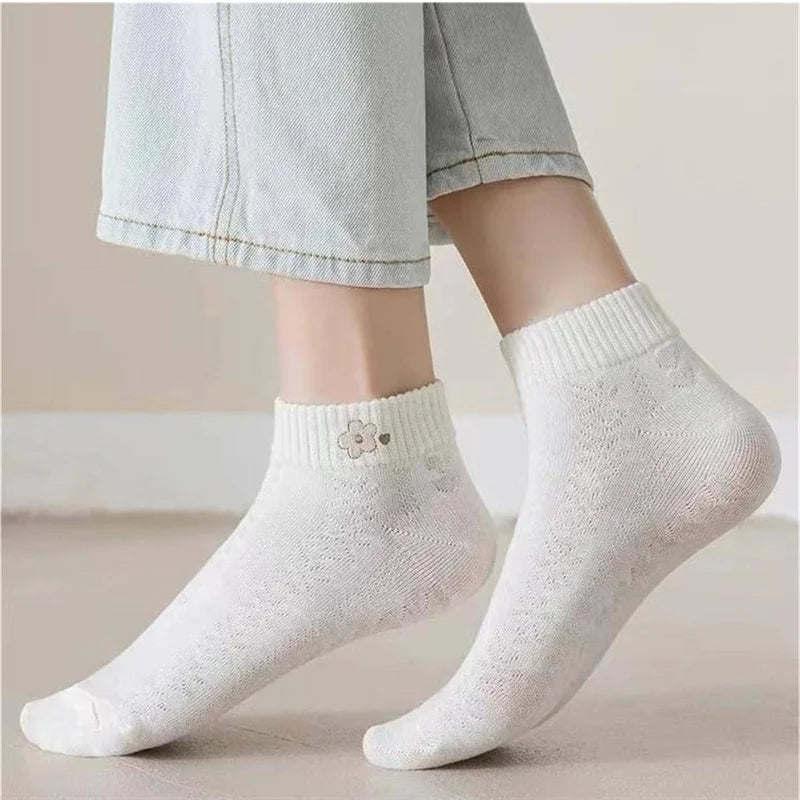 5 Pairs Women Cute Bear Rabbit Rainbow Print Low Tube Ankle Socks